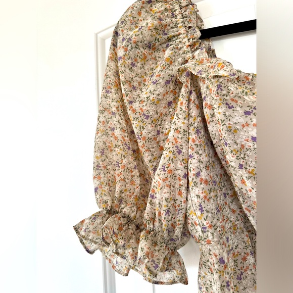 ASTR the Label Half Sleeve Back Cut Out Top,Size S - Picture 5 of 6